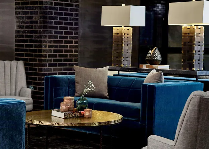 Cumberland House Knoxville, Tapestry Collection By Hilton